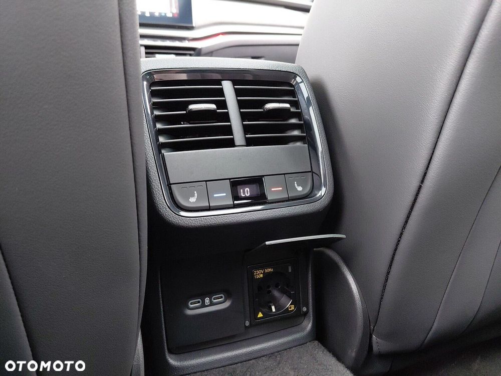 Skoda Octavia 2.0 TDI 4x4 RS DSG - 35