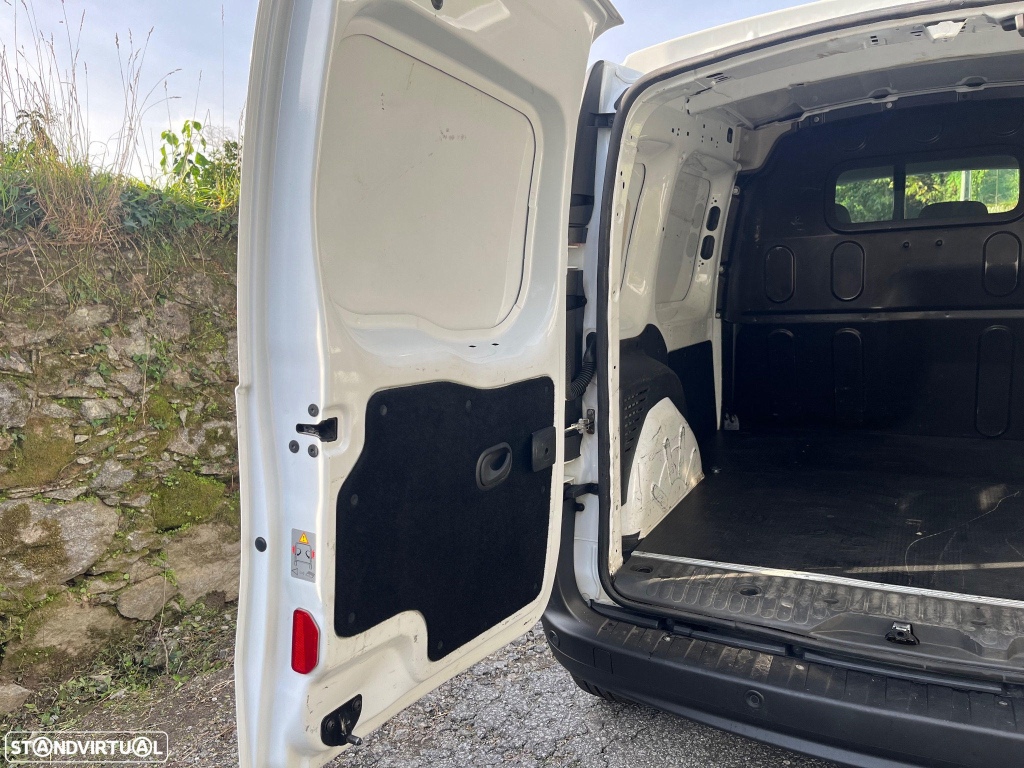 Renault Kangoo Energy 1.5 dCi 90 S&S - 26
