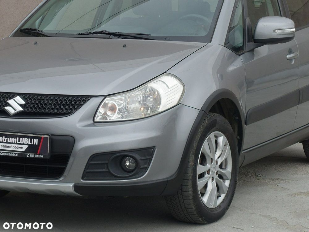 Suzuki SX4 1.6 VVT 4x4 Style - 8