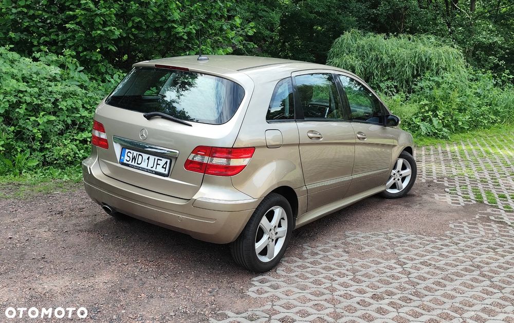 Mercedes-Benz Klasa B 200 CDI - 6