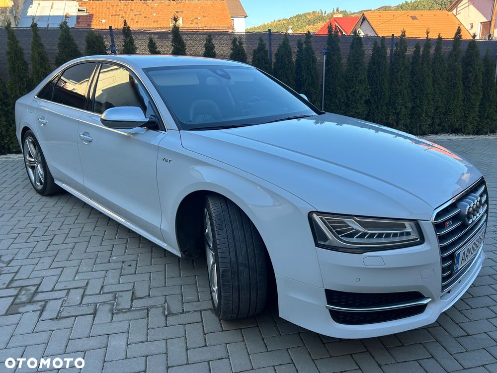 Audi S8 Plus 4.0 TFSI Quattro - 5