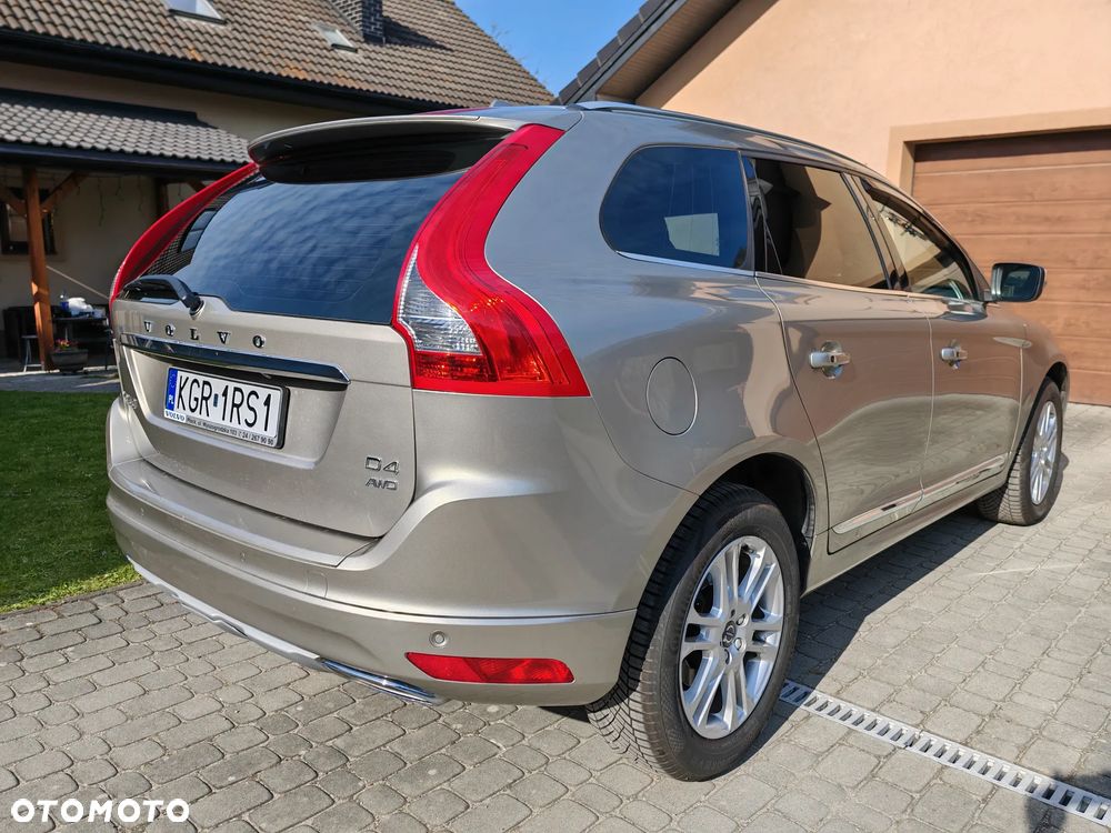 Volvo XC 60 D4 AWD Summum - 3