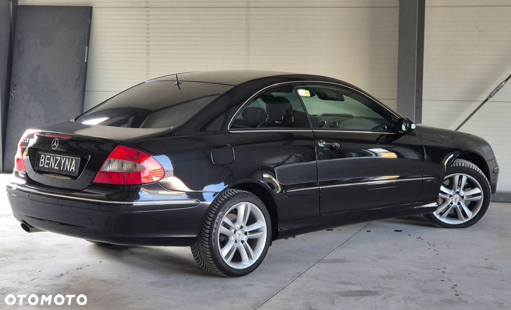 Mercedes-Benz CLK 350 Avantgarde - 22