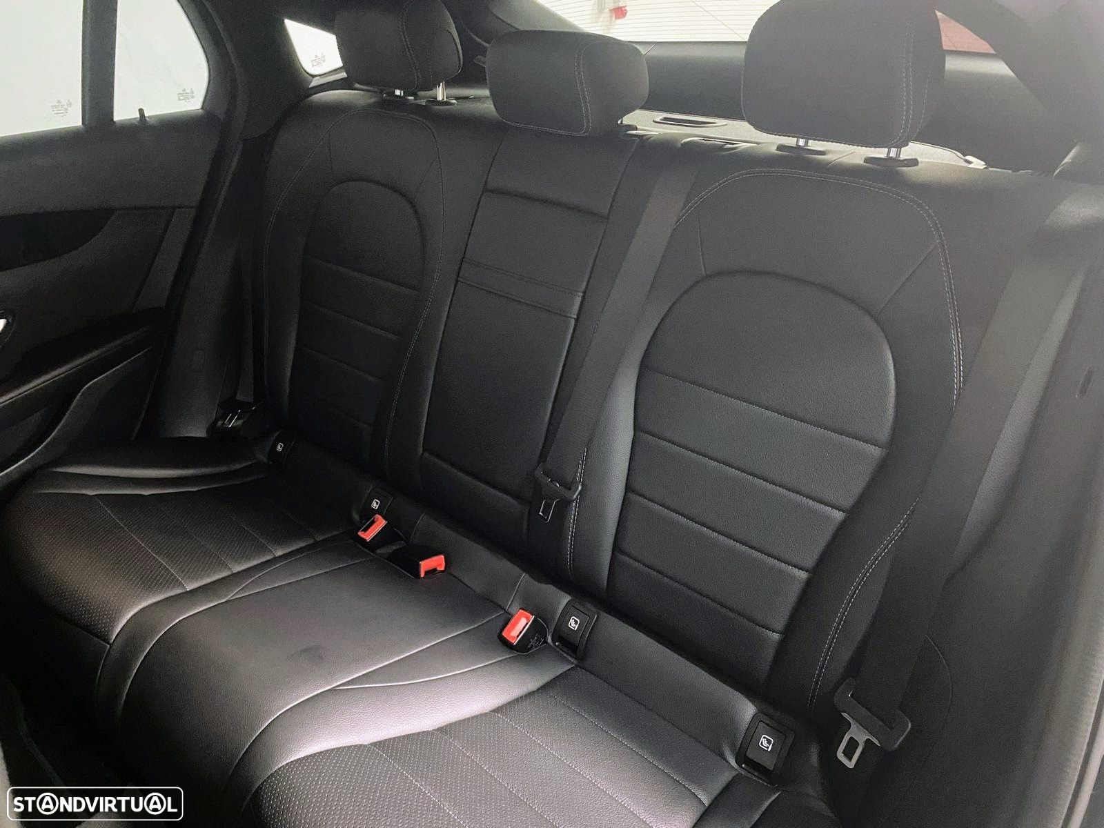 Mercedes-Benz GLC 300 de 4Matic - 14
