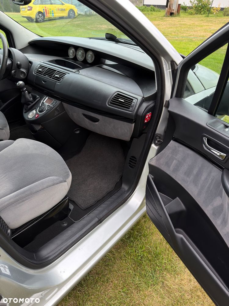 Citroën C8 2.0 HDi Confort - 15