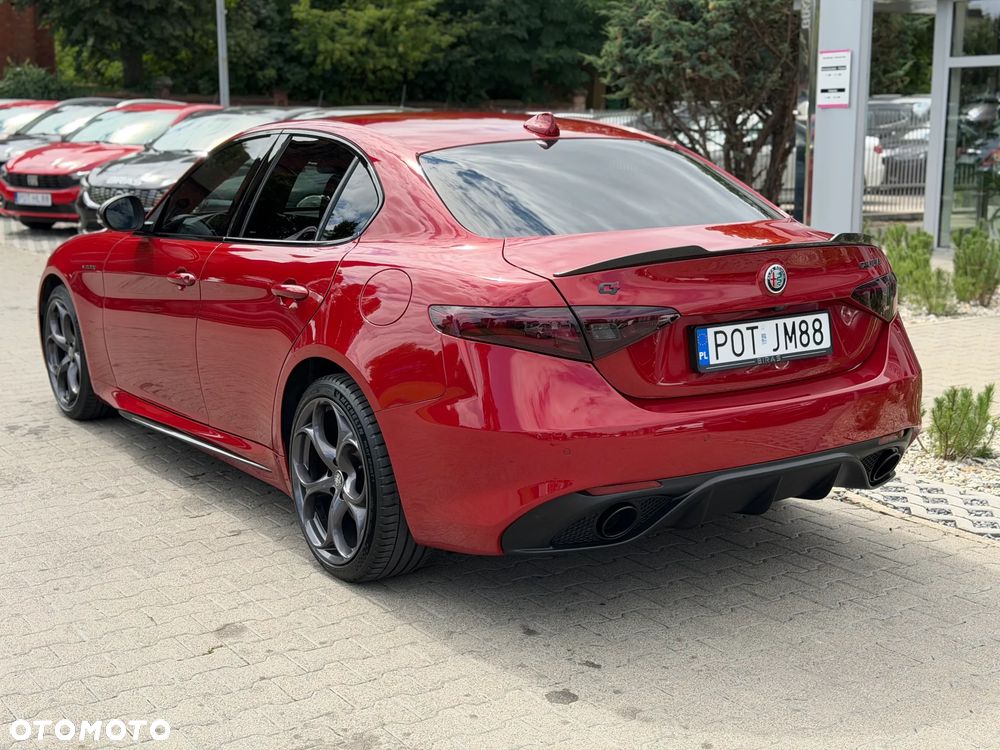 Alfa Romeo Giulia 2.2 AT8-Q4 Veloce - 7