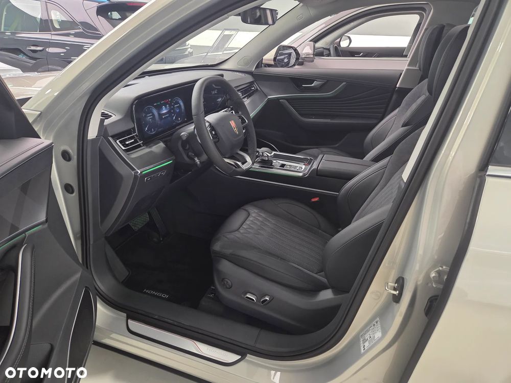 Hongqi HS5 2.0T Executive AWD - 10