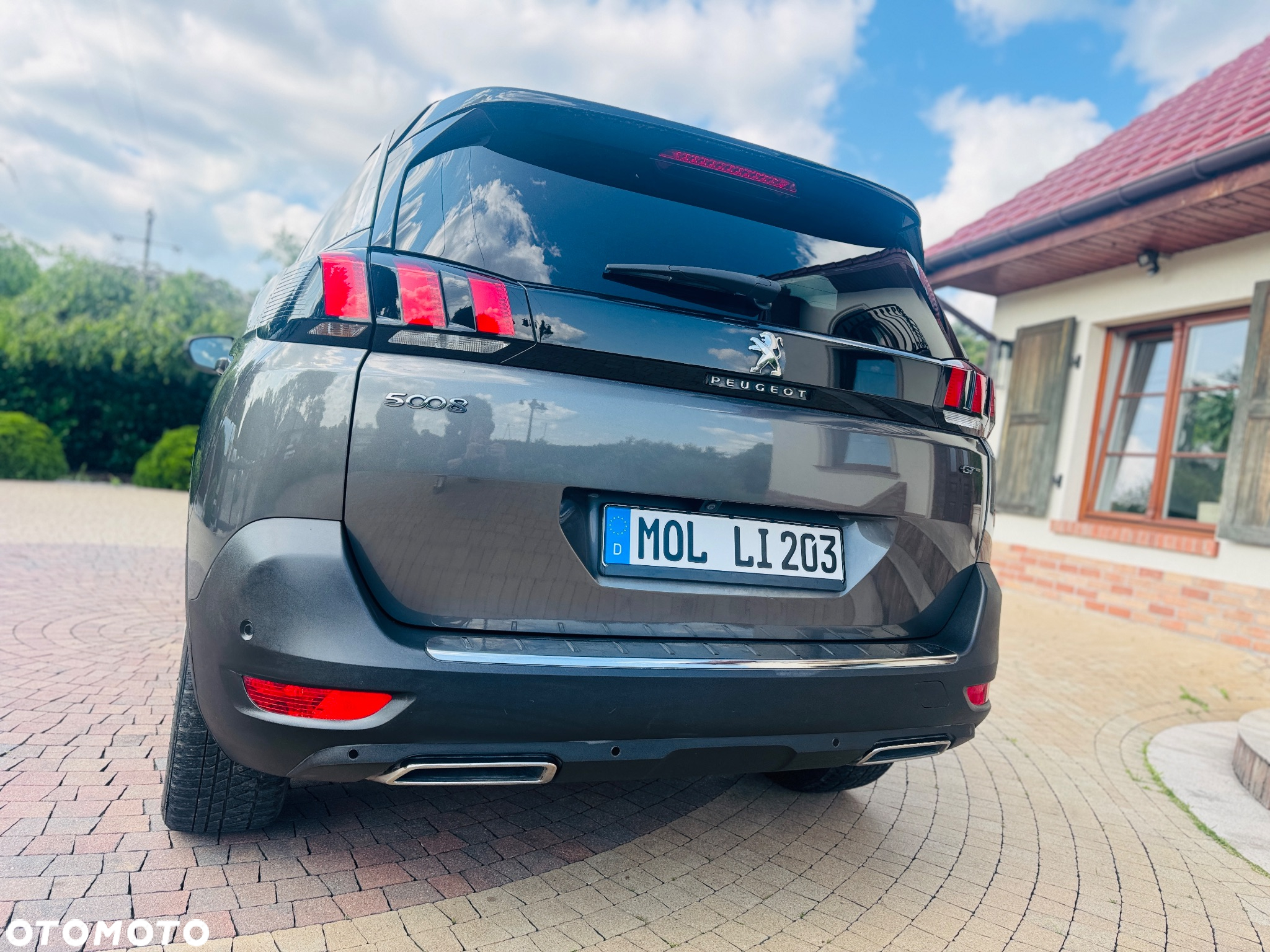 Peugeot 5008 1.6 BlueHDI Allure S&S EAT6 - 17