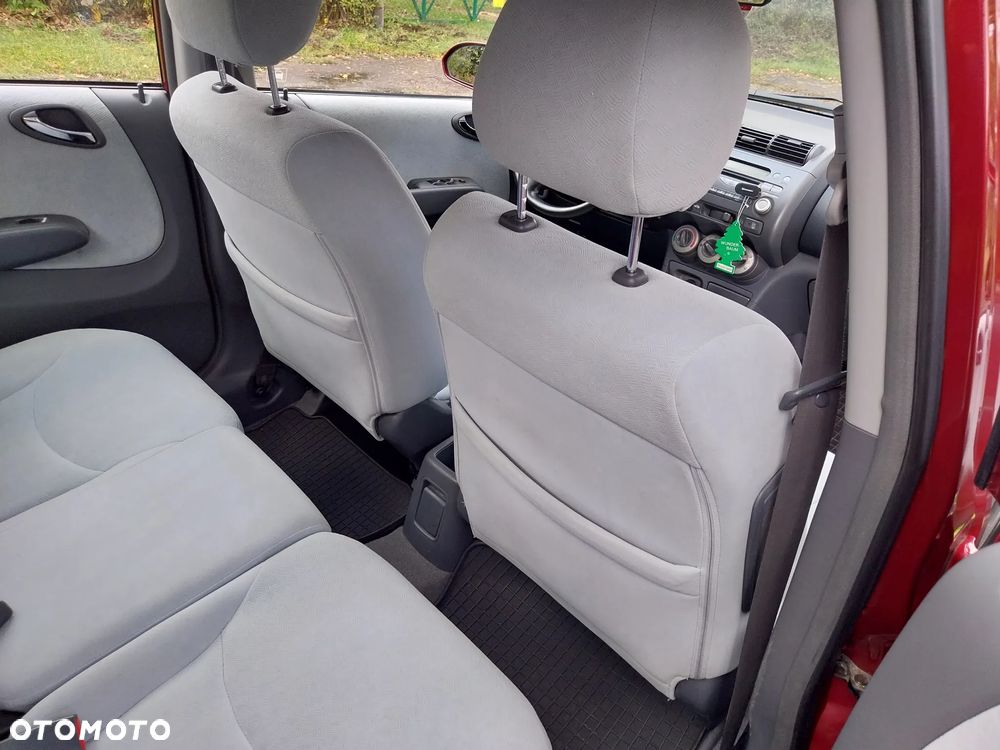 Honda City 1.4 Sport - 10