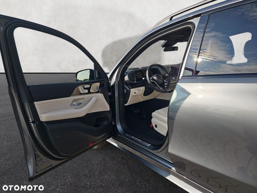 Mercedes-Benz GLE - 10