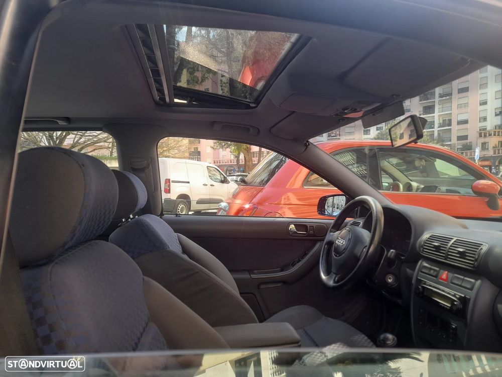 Audi A3 1.6 - 8
