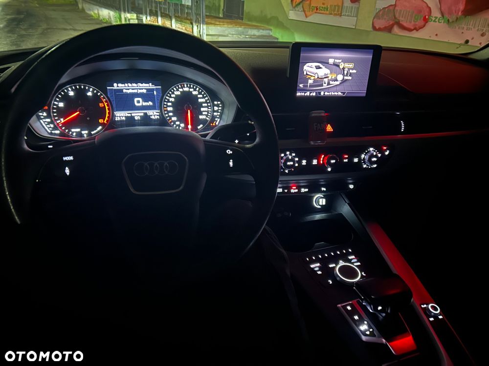 Audi A4 Avant 40 TDI S tronic - 14