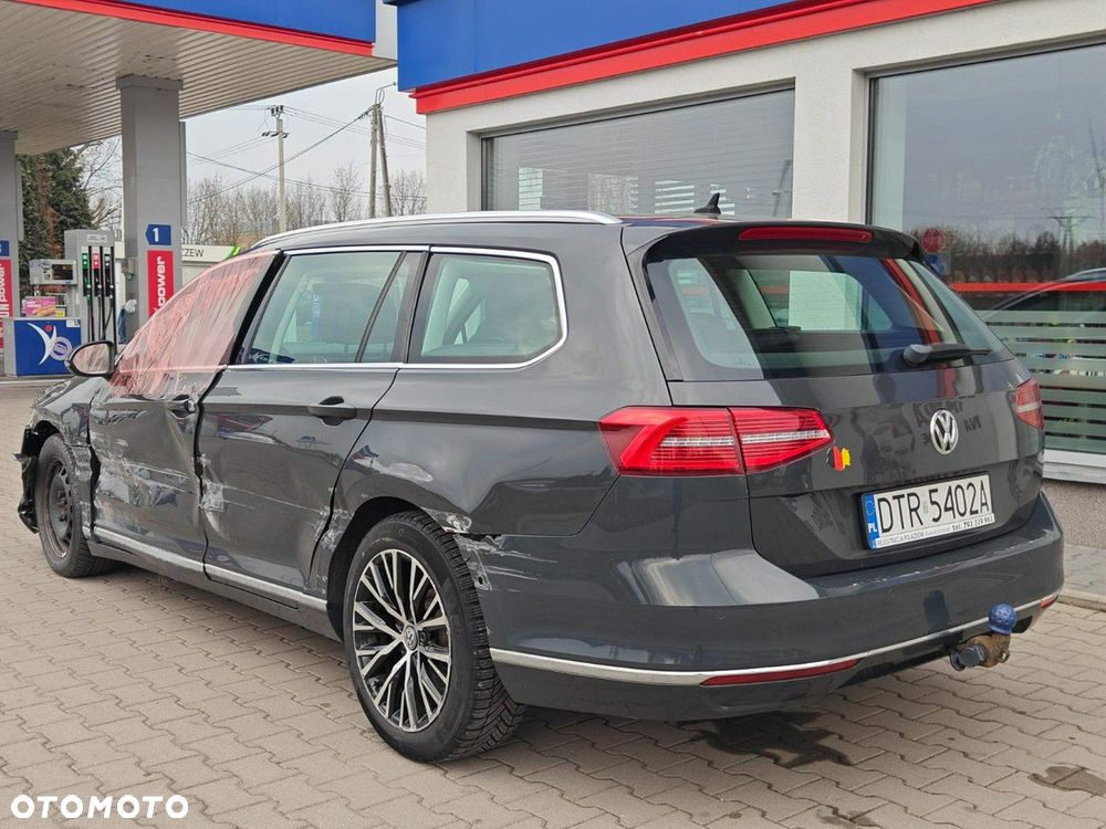 Volkswagen Passat - 5