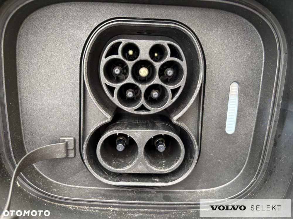 Volvo EX90 - 31