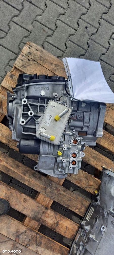 SKRZYNIA VW AUDI HYBRYDA 0DD 0DD301107G E-TRON A3 - 4