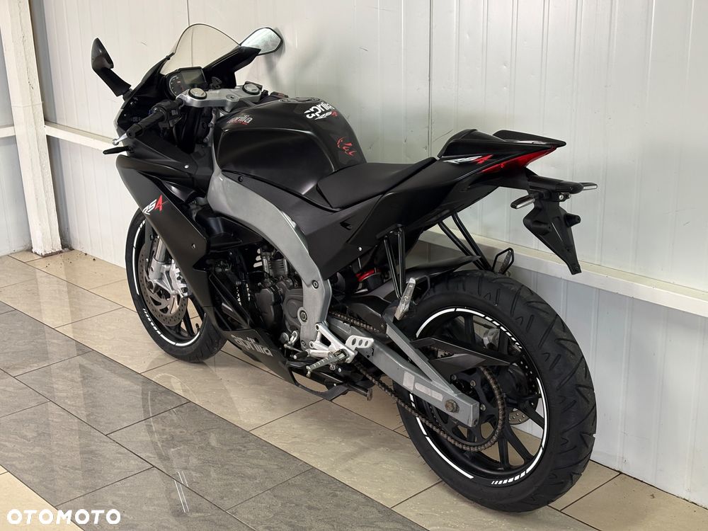 Aprilia RS - 6