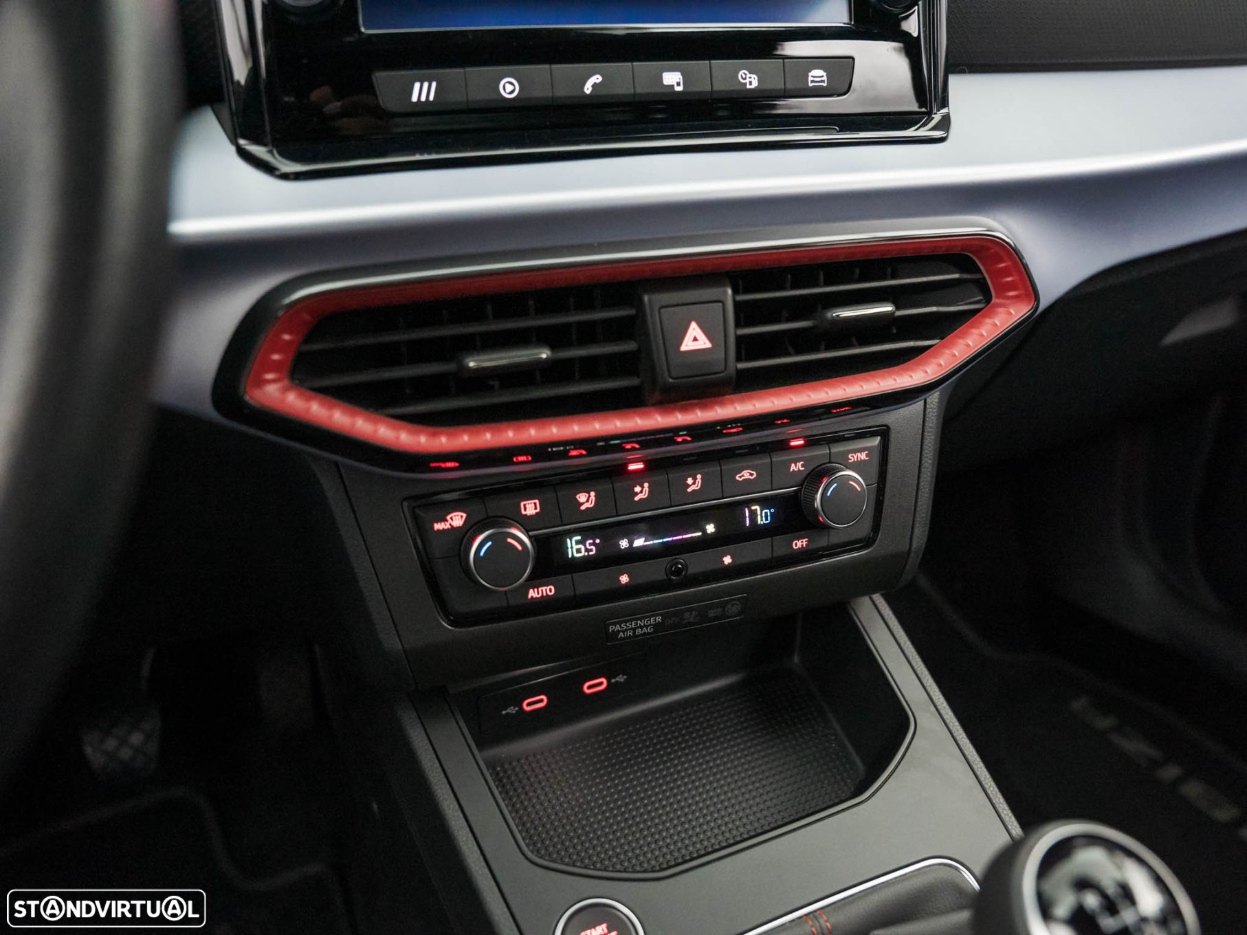 SEAT Ibiza 1.0 TSI FR - 25