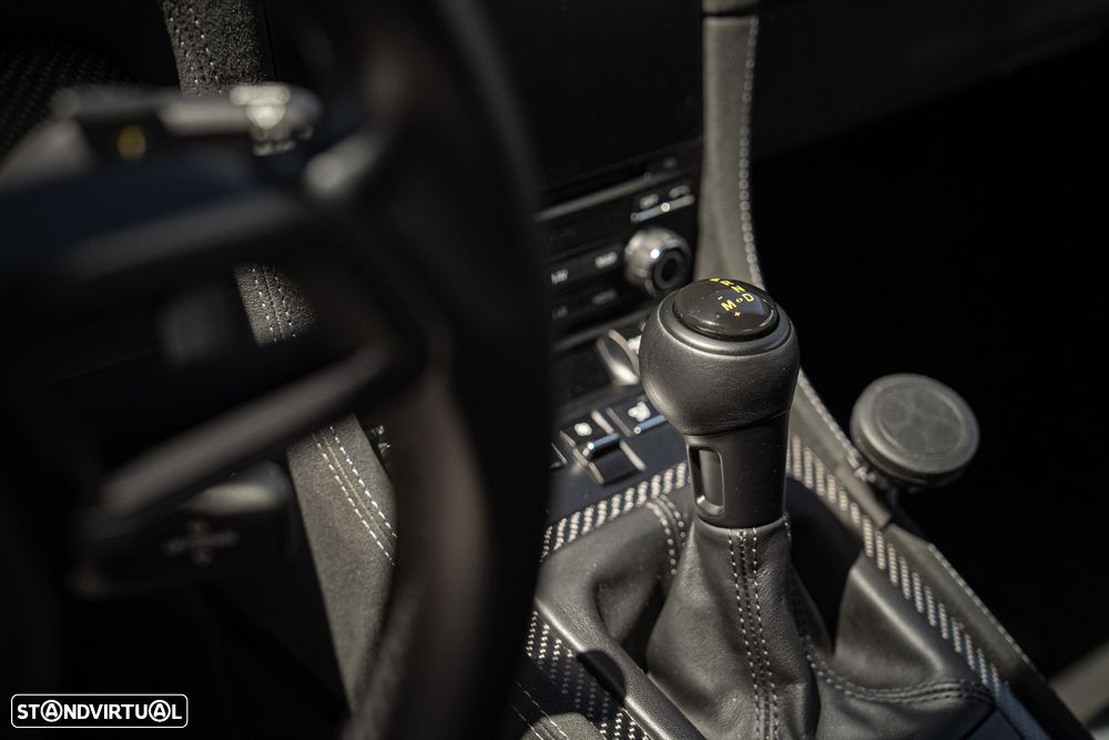 Porsche 718 Cayman GT4 RS - 13