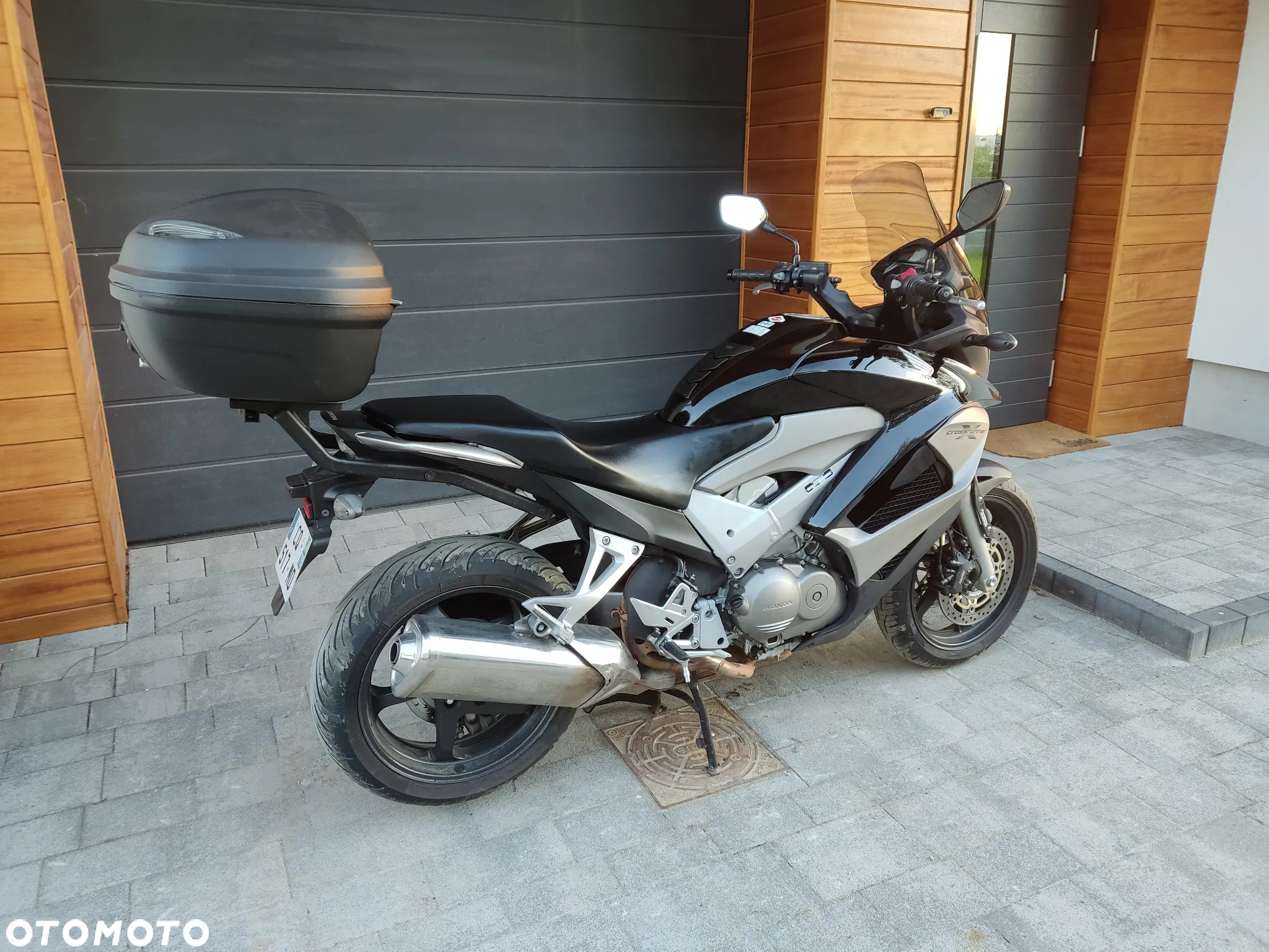 Honda VFR - 7