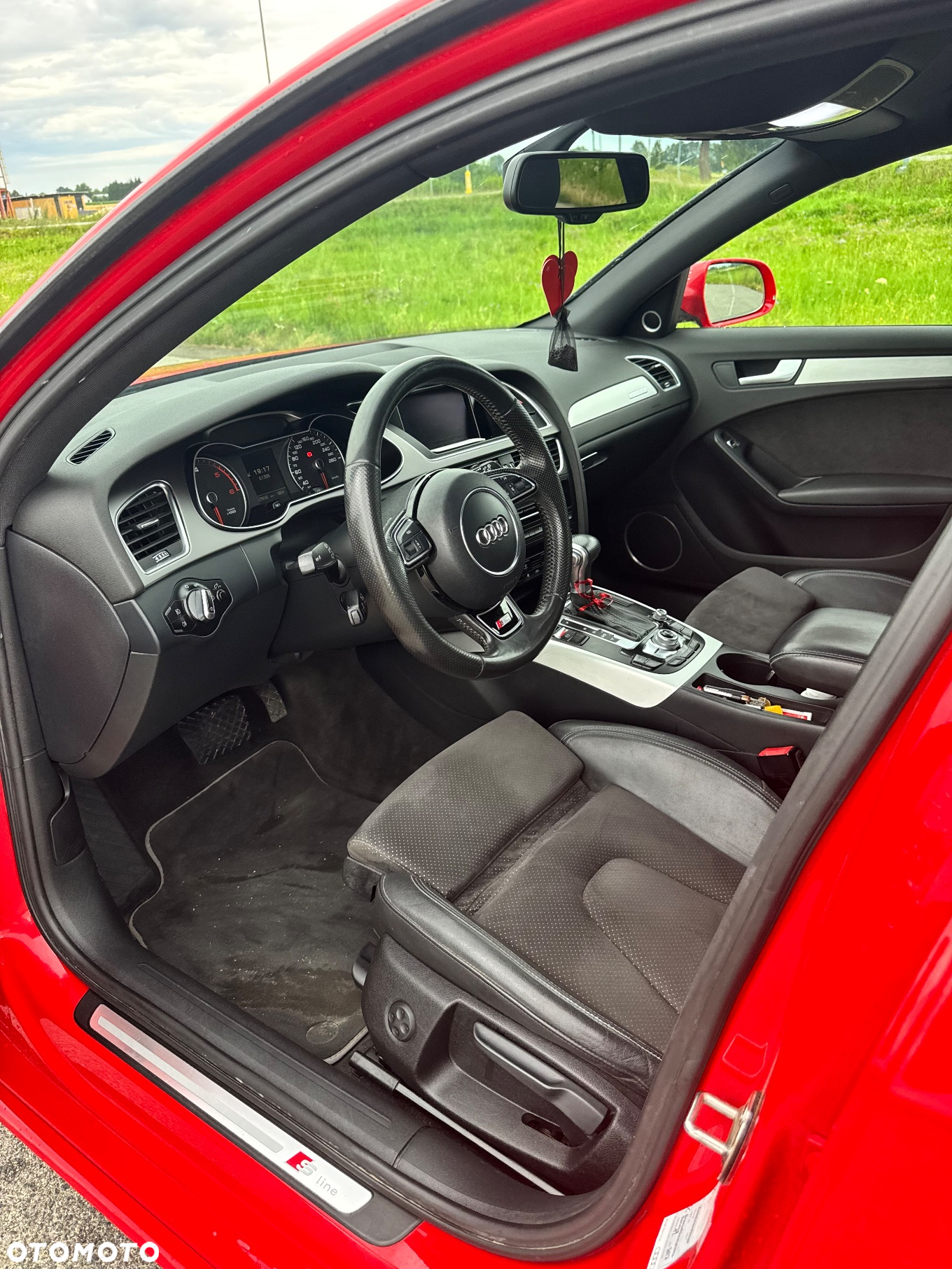 Audi A4 2.0 TDI Quattro Line S tronic - 10