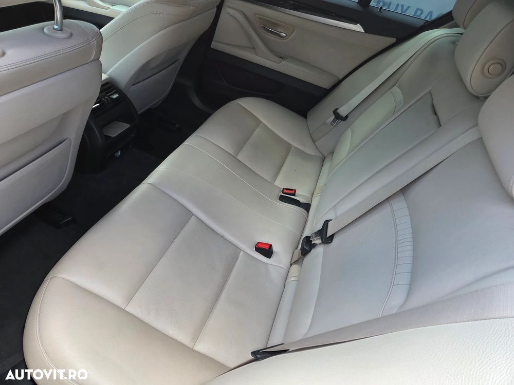 BMW Seria 5 520d Aut. Edition Fleet Sport - 15