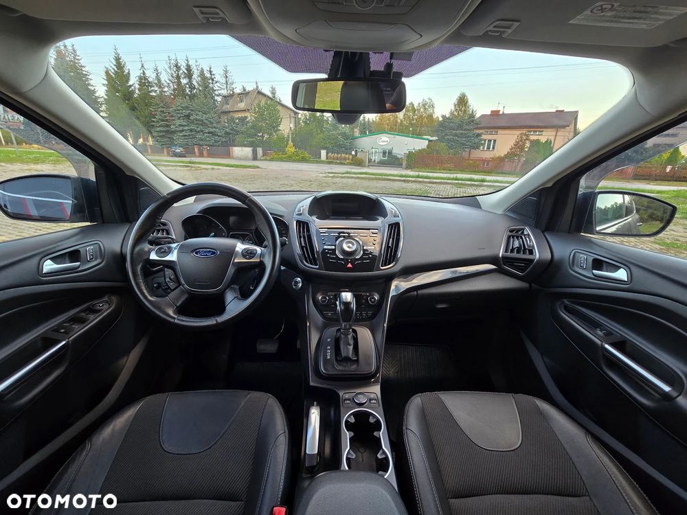 Ford Kuga 2.0 TDCi 4x4 Titanium - 16