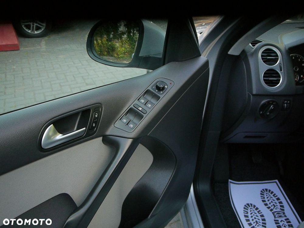 Volkswagen Tiguan 1.4 TSI BlueMotion Technology Sport & Style - 30
