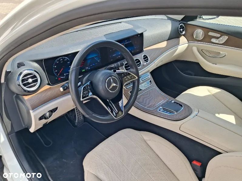 Mercedes-Benz Klasa E 450 4-Matic All-Terrain Exclusive - 9