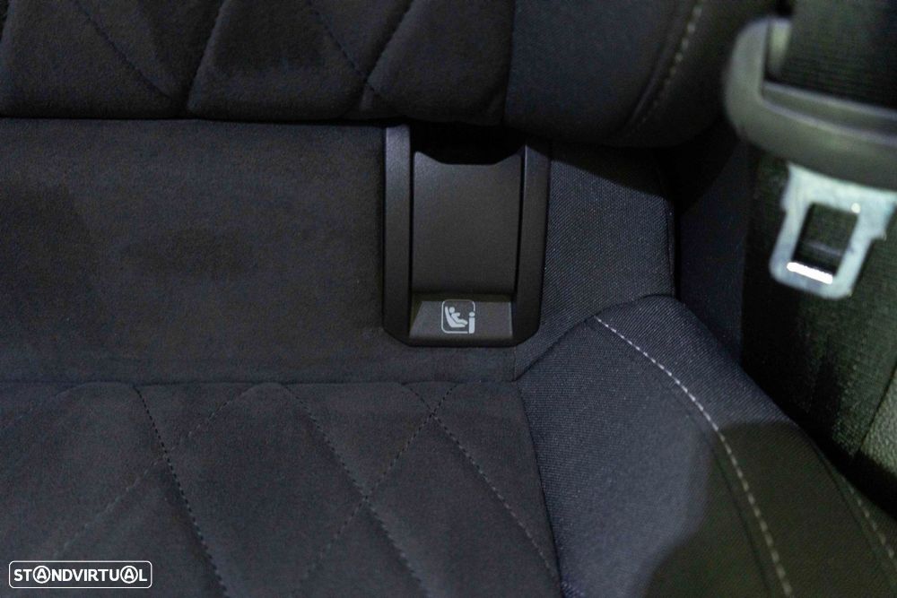 VW Golf 1.4 TSI e-Hybrid DSG - 12