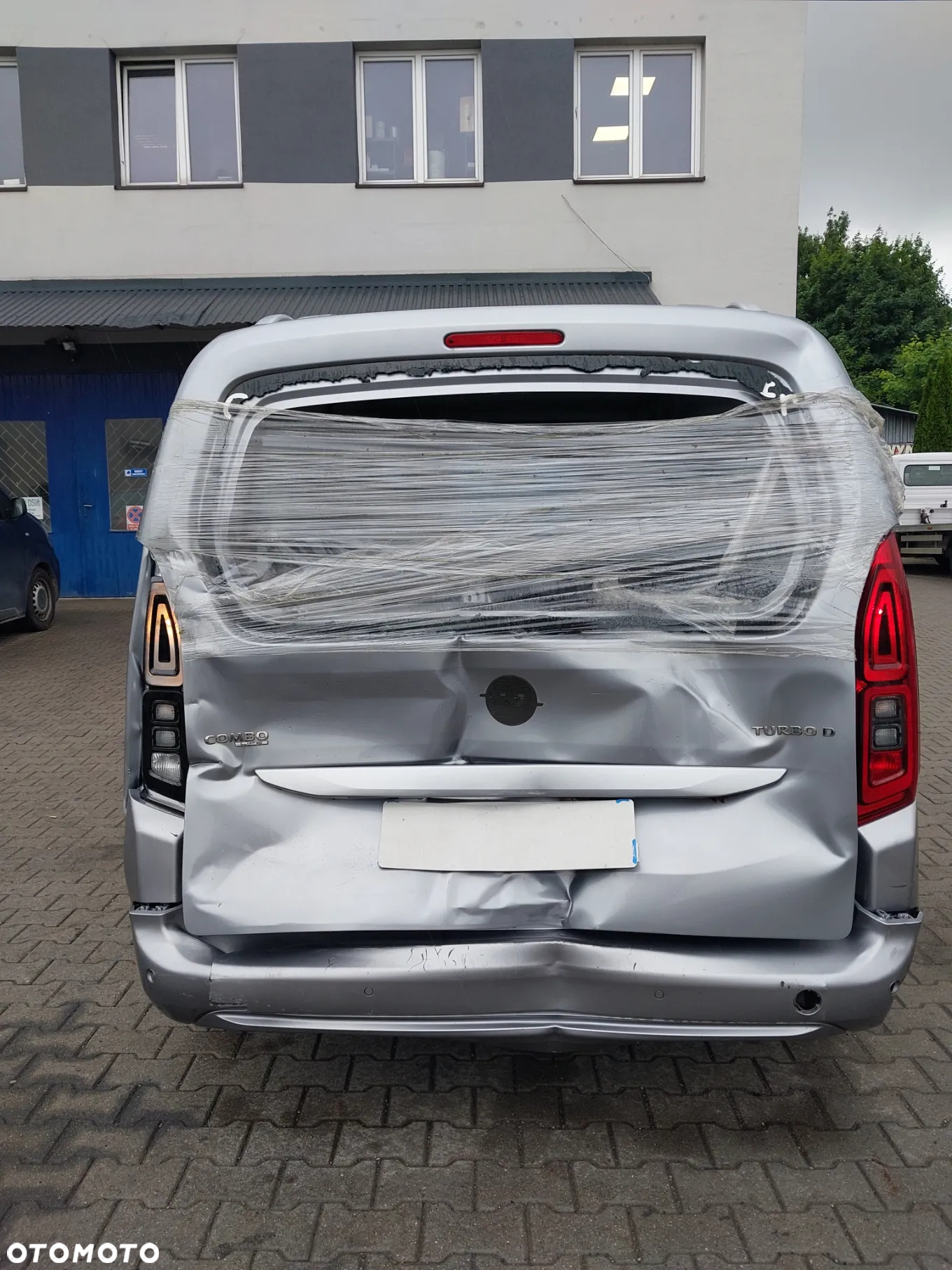 Opel Combo Kombi XL 1.5 BlueHDi Edition + S&S EAT8 N1 - 9