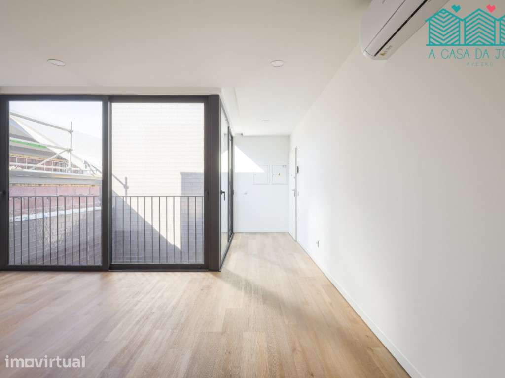 Apartamento T1 no centro de Aveiro - Grande imagem: 5/13
