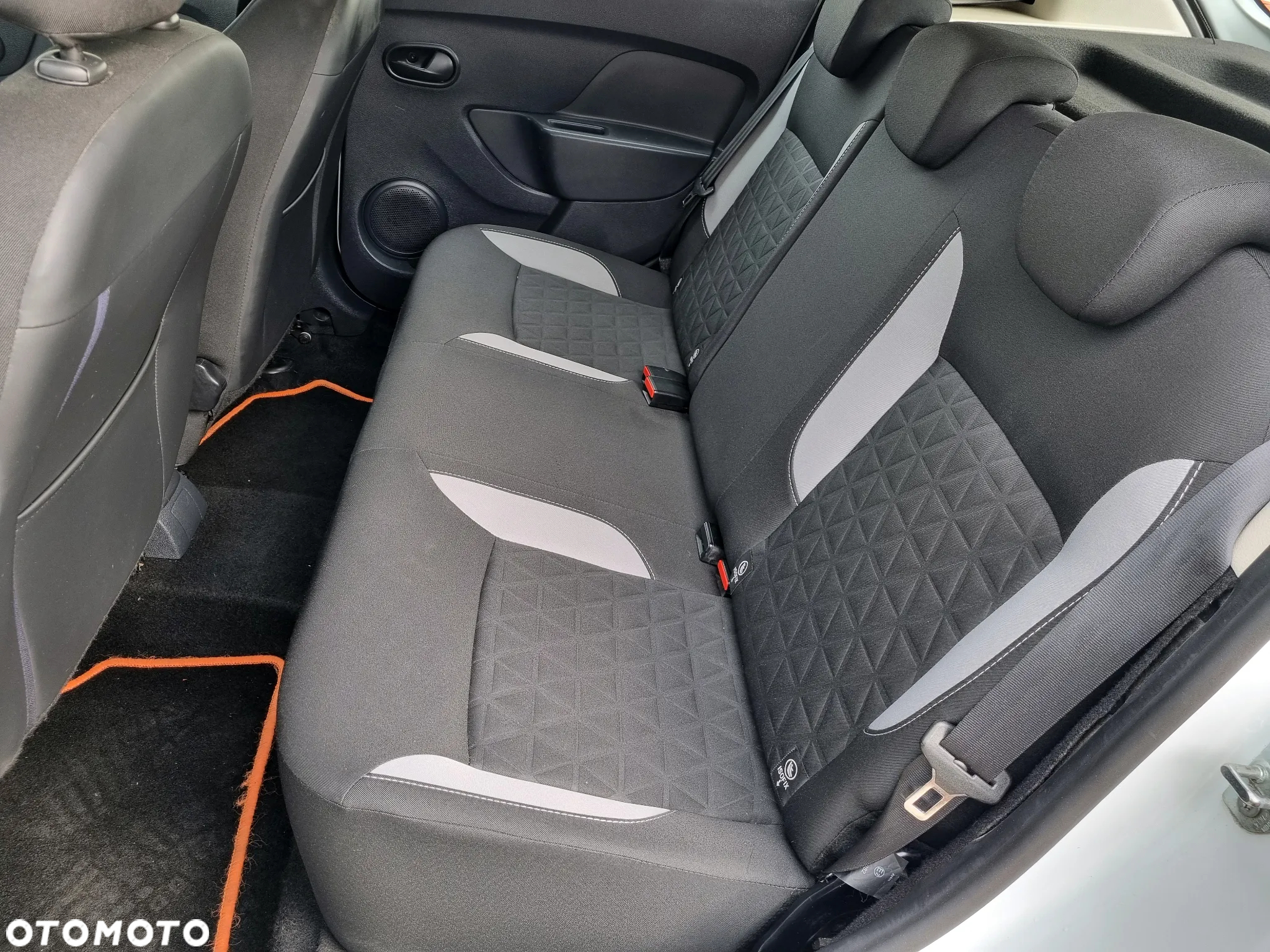 Dacia Sandero Stepway 0.9 TCe Laureate S&S - 17