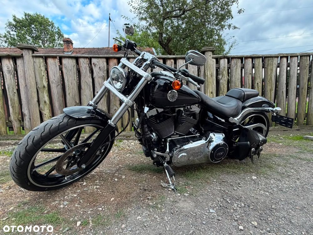 Harley-Davidson FXSB Breakout - 18