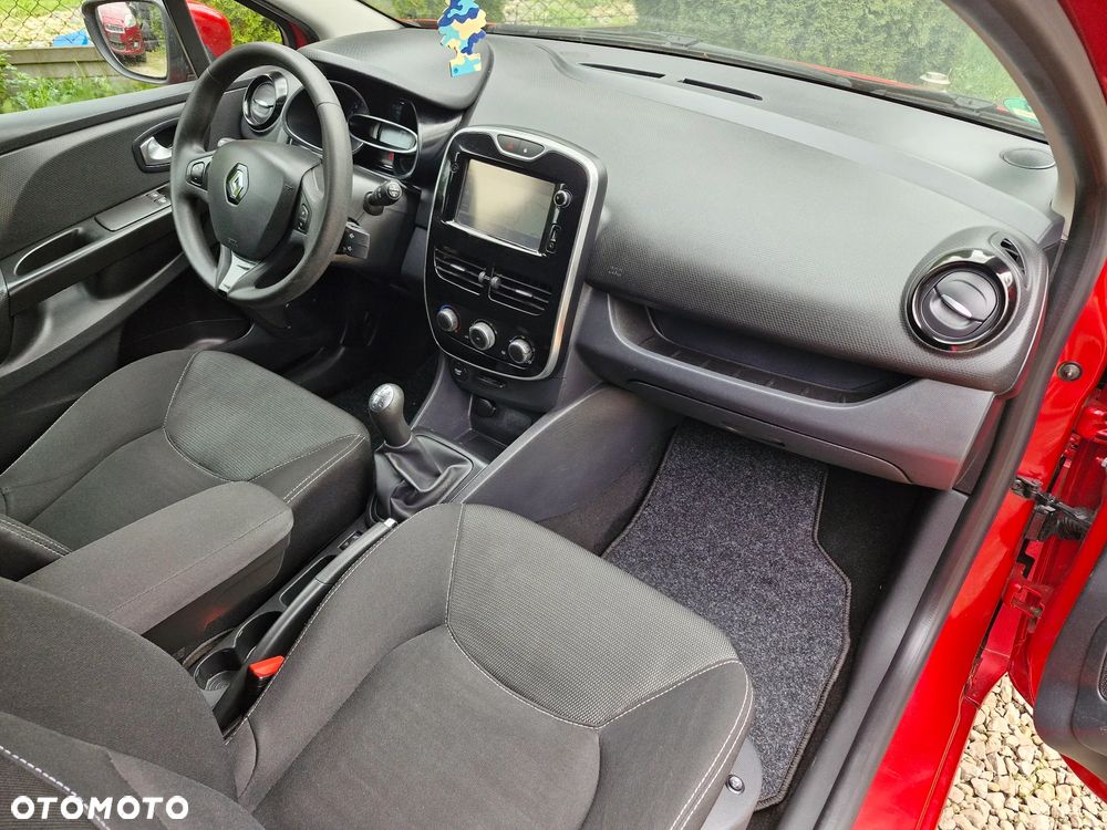 Renault Clio 1.2 16V 75 Life - 7