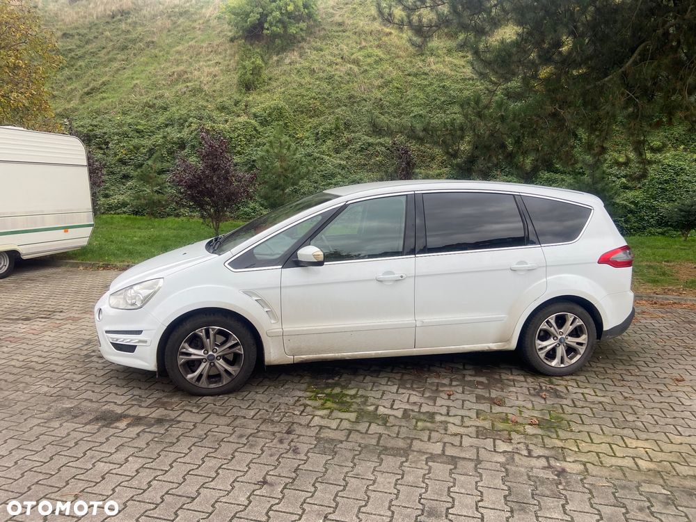 Ford S-Max - 15