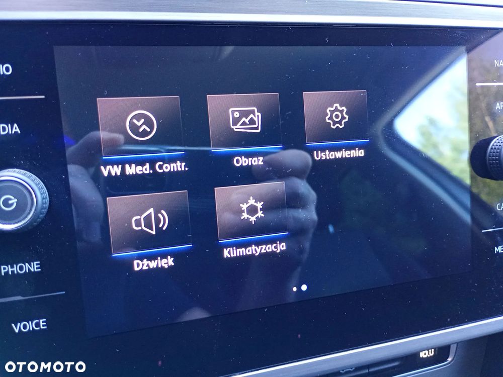 Volkswagen Passat 1.4 TSI BMT Trendline - 17