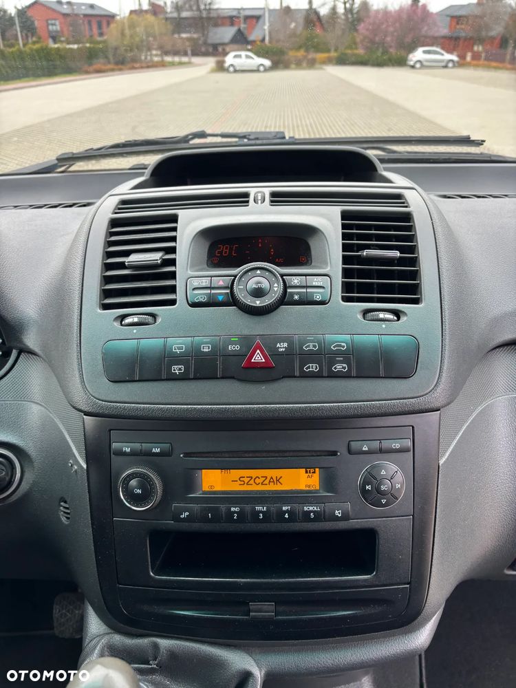 Mercedes-Benz Vito - 31