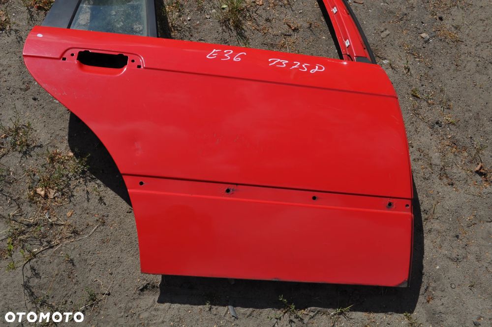 BMW E36 drzwi nr 13758 WYSYŁKA - 2
