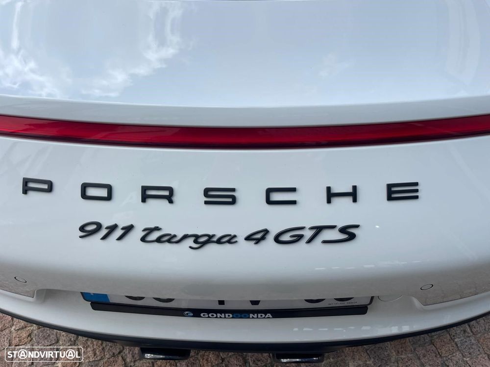 Porsche 911 (991) Targa 4 GTS PDK - 16