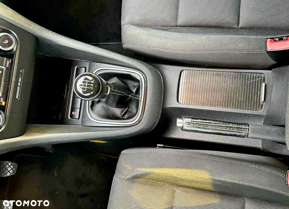 Volkswagen Golf 1.2 TSI MATCH - 17