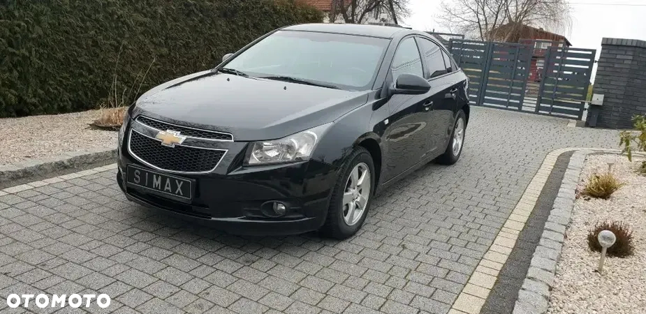 Chevrolet Cruze - 13