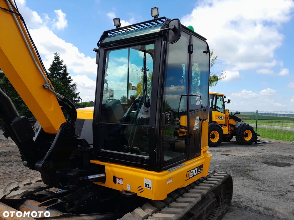 JCB 90Z-2  2022R - 11