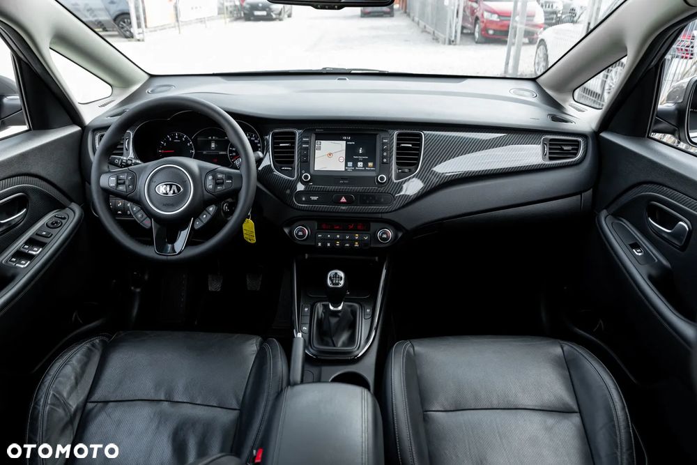 Kia Carens 1.6 GDI S 7os - 25