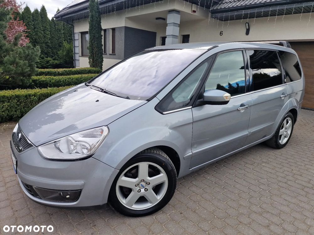 Ford Galaxy 2.0 TDCi DPF Ghia - 13