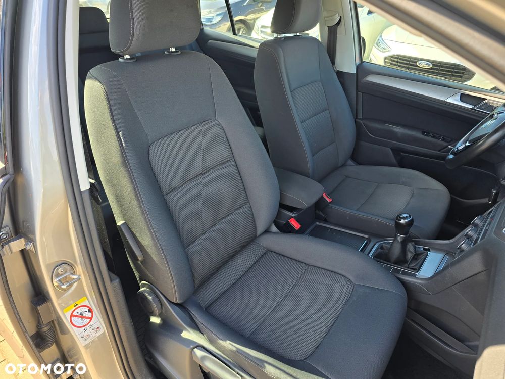 Volkswagen Golf Sportsvan - 15