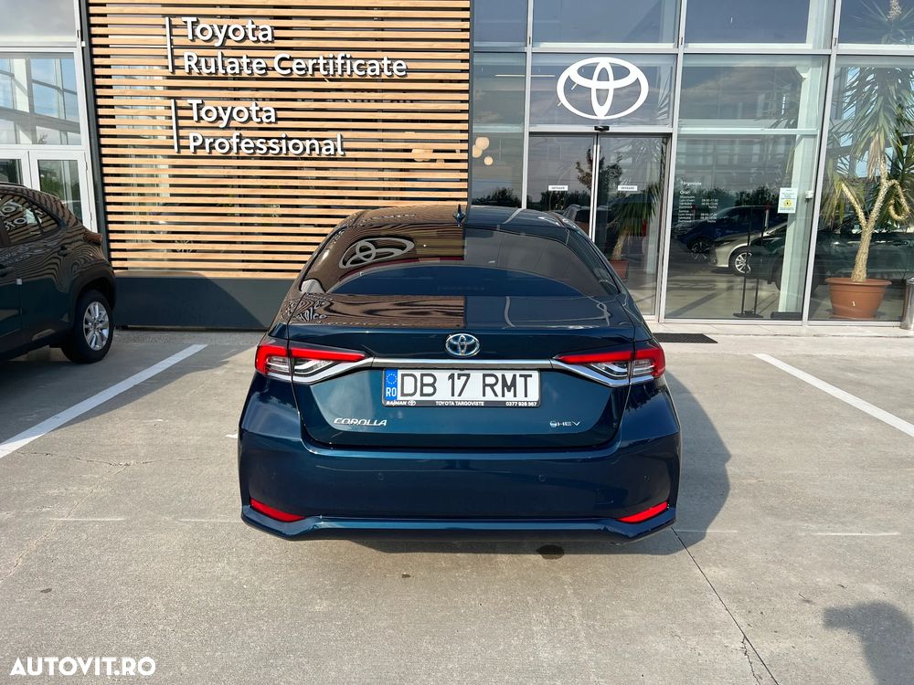 Toyota Corolla 1.8 HSD Dynamic - 10