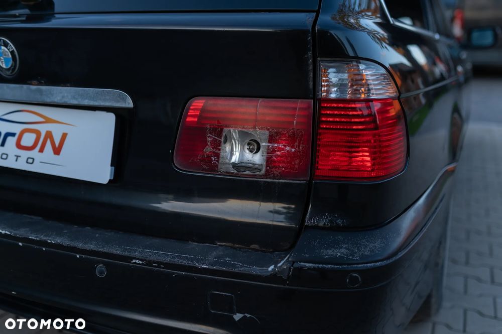 BMW Seria 5 - 35