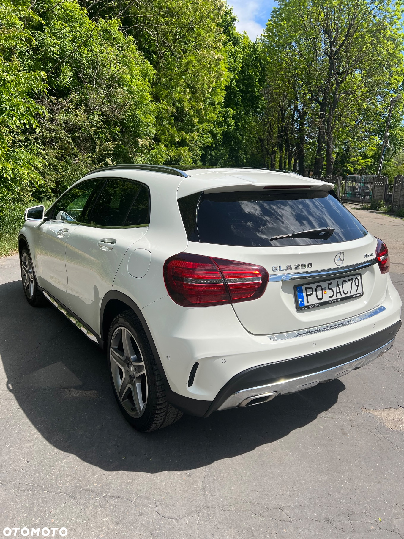 Mercedes-Benz GLA 250 4-Matic AMG Line