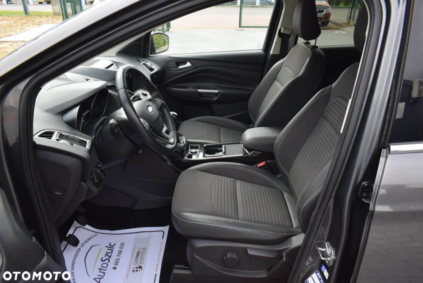 Ford Kuga - 20