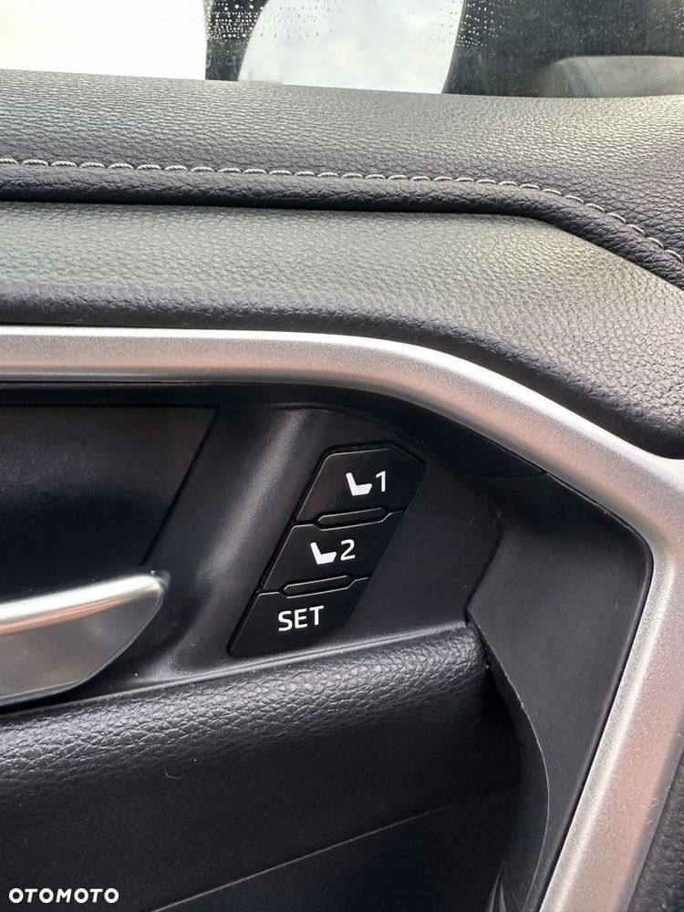 Toyota RAV4 2.5 Hybrid Executive 4x4 - 23